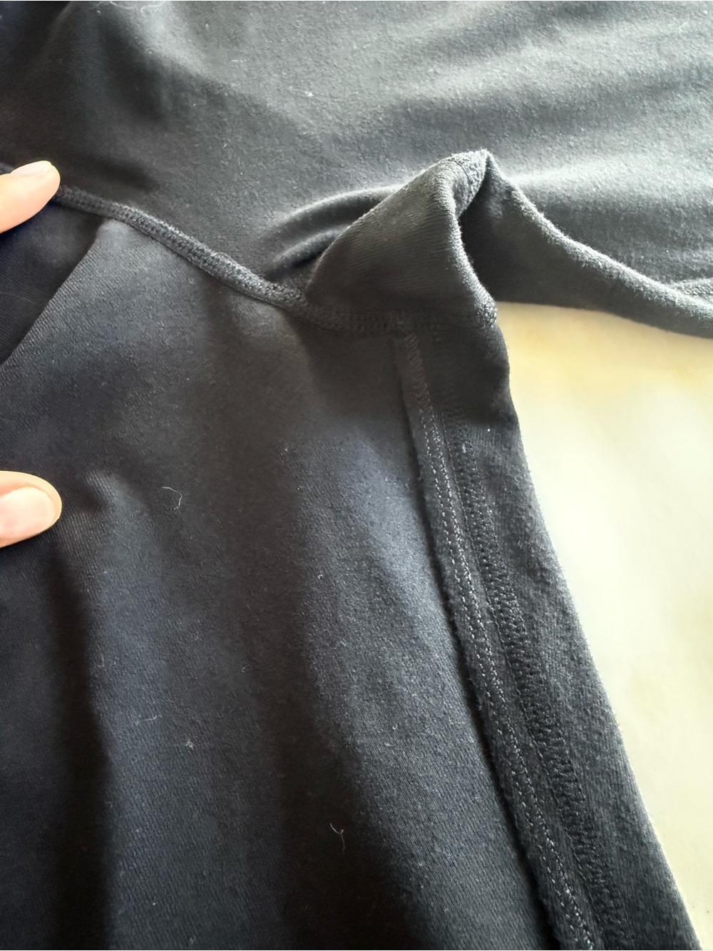 Lululemon Black Mid-Rise Stretch Leggings - Picture 7 of 8